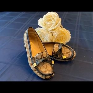 Coach Size 8 Shoes